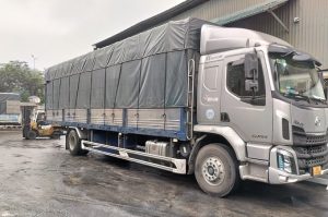 Xe tải chở hàng Đà Nẵng Lào Cai