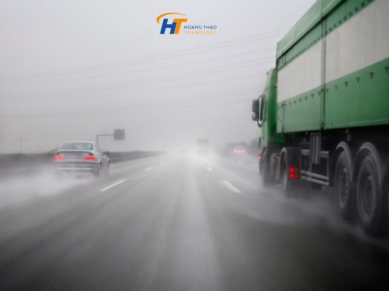 van-tai-duong-bo-hoang-thao-transport-2026